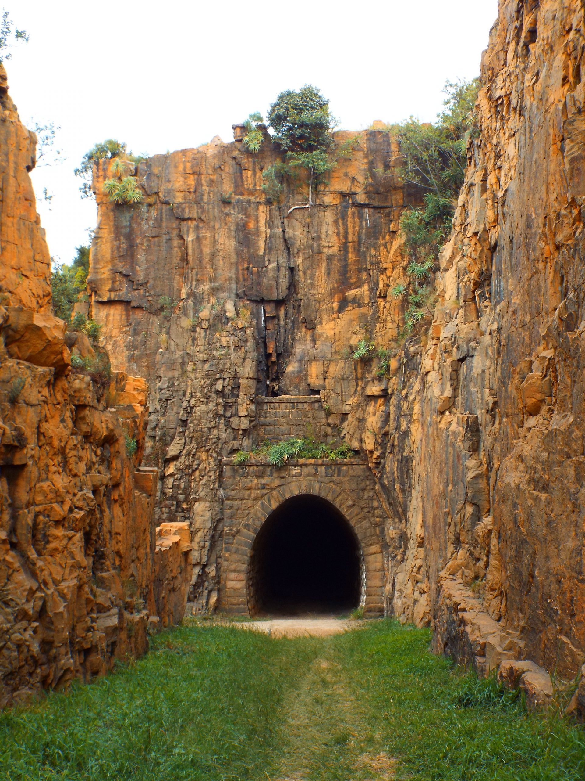 NZASM Tunnel, Waterval Boven - The most famous of all the NZASM structures, the tunnel formed part of a rack-rail system between Waterval Onder & Waterval Boven on the route to Delagoa Bay.