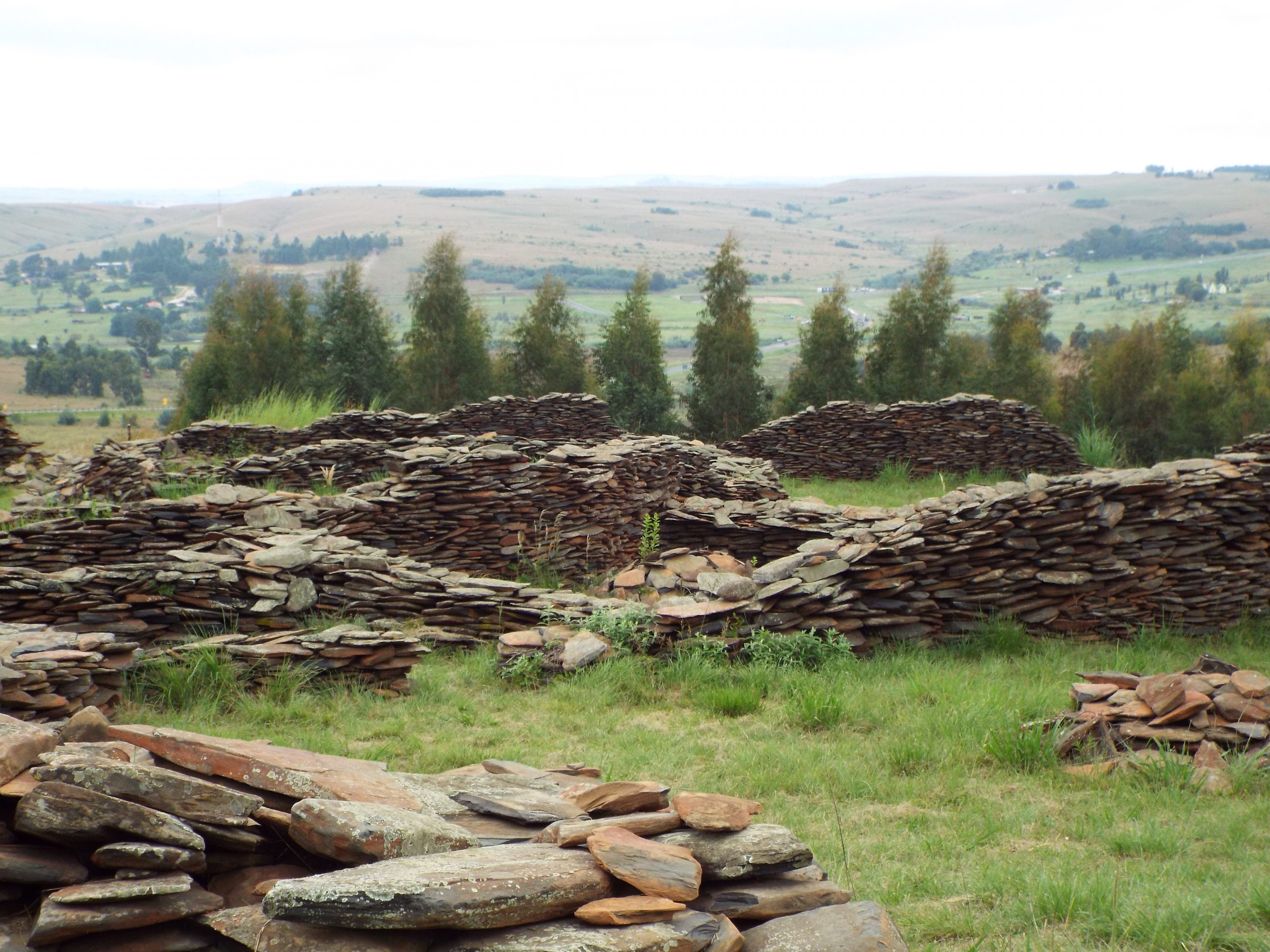 Stone Ruins - Spread throughout the area, these strange ruins have everyone puzzled! What are they & who built them?